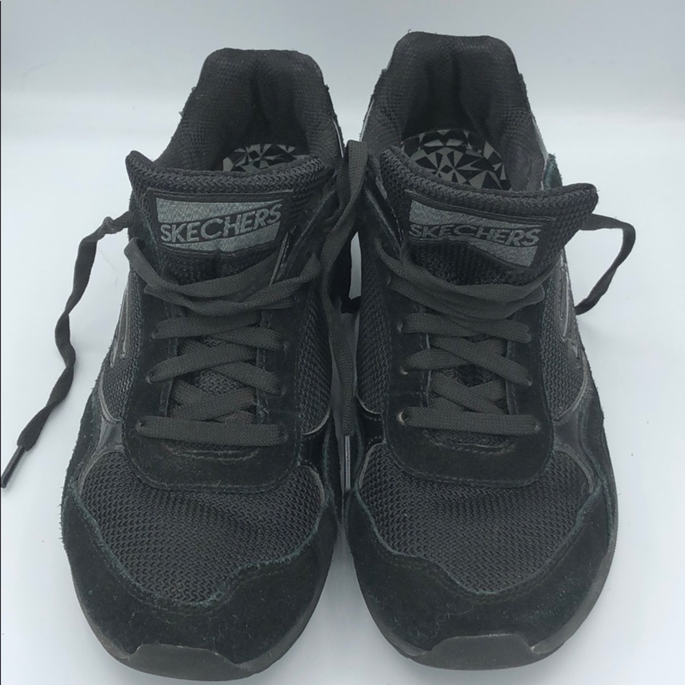 SKETCHERS WOMENS SIZE 7.5 SN612